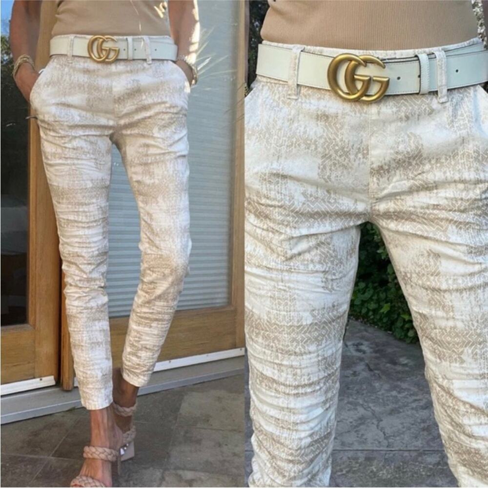 Woven Textured Slim Ankle Pants in Ivory